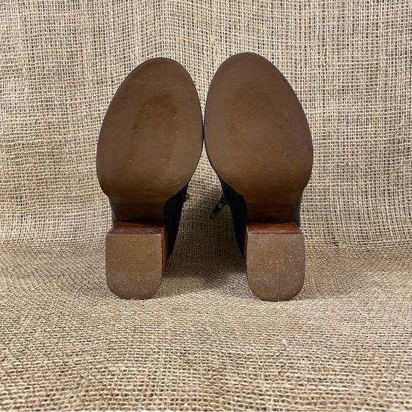 Jeffrey Campbell Boots Bootie Hanger Ankle Gray Leather Stack Heel Sz 6.5 M - Picture 8 of 11